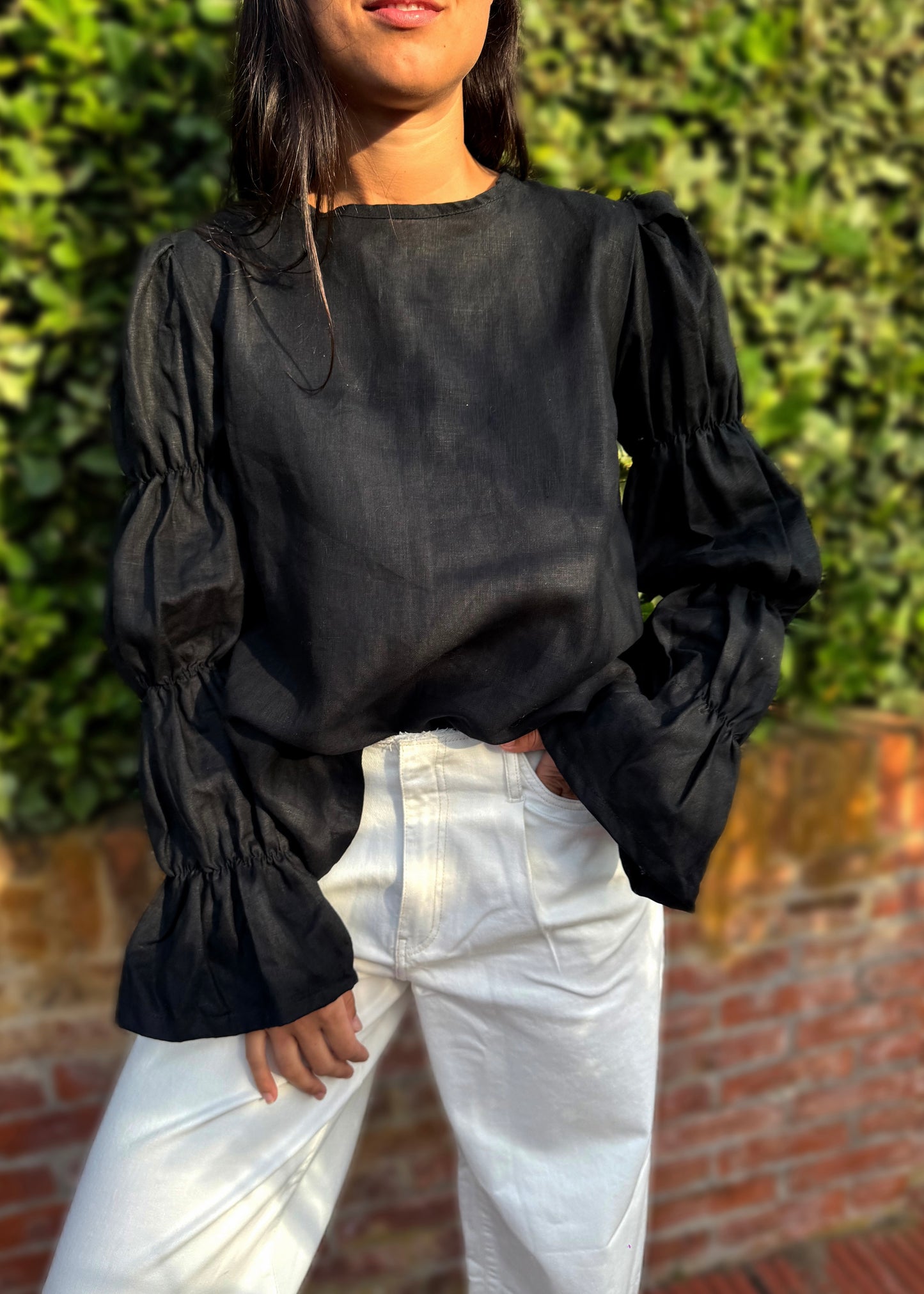 CAMISA BENEDICTA NEGRA