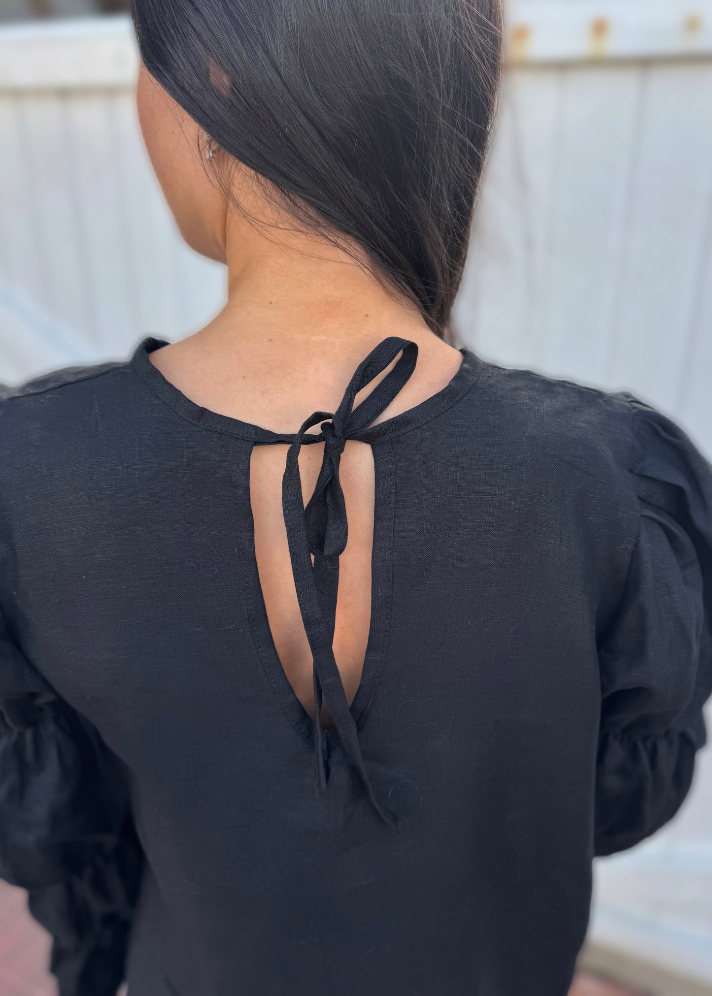 CAMISA BENEDICTA NEGRA